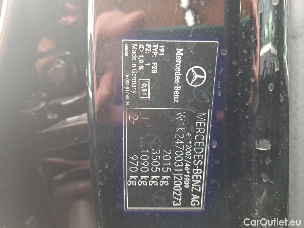 Mercedes  B-Klasse B180d Business Solution 1.5d 116pk/cv 5p Manual Diesel  4 #4