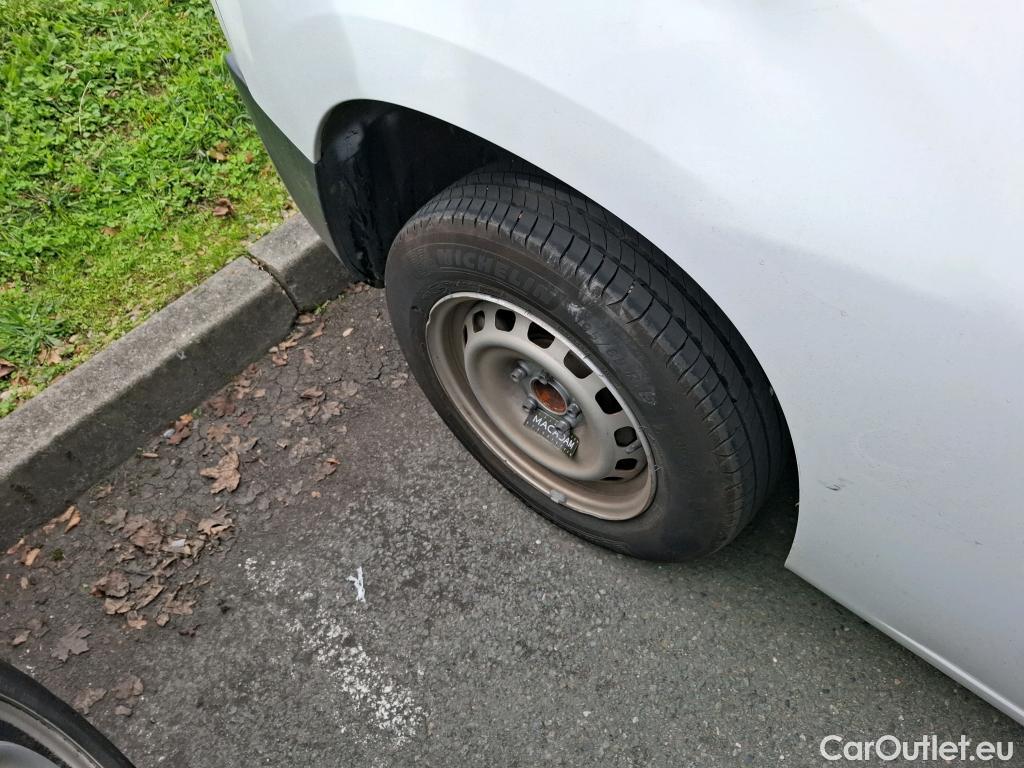  Peugeot  Partner  Pro L1 1.5 HDi 100CV BVM5 E6dT #18