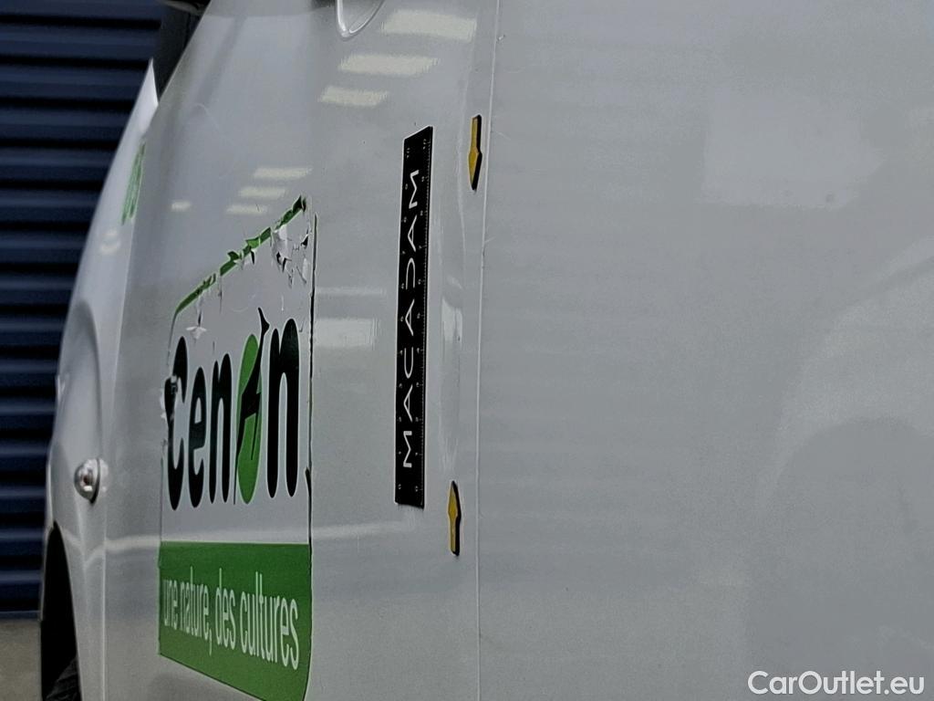  Peugeot  Partner  Pro L1 1.5 HDi 100CV BVM5 E6dT #2