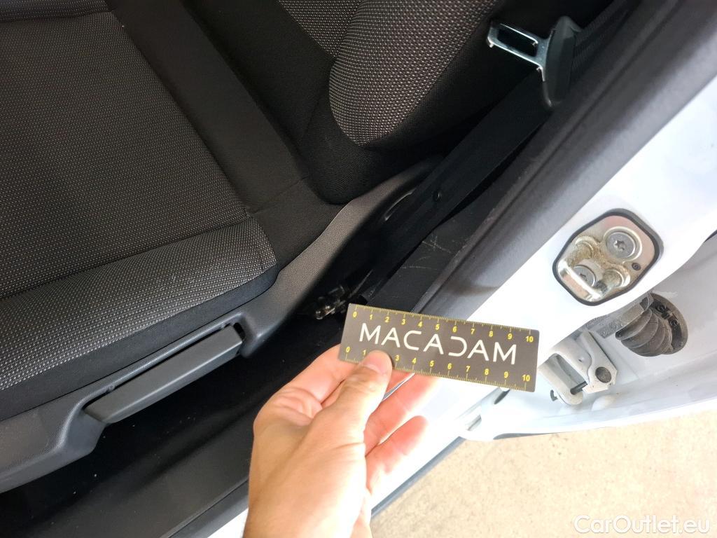  Citroen  C3  Sté Feel Nav BlueHDi 100 #10