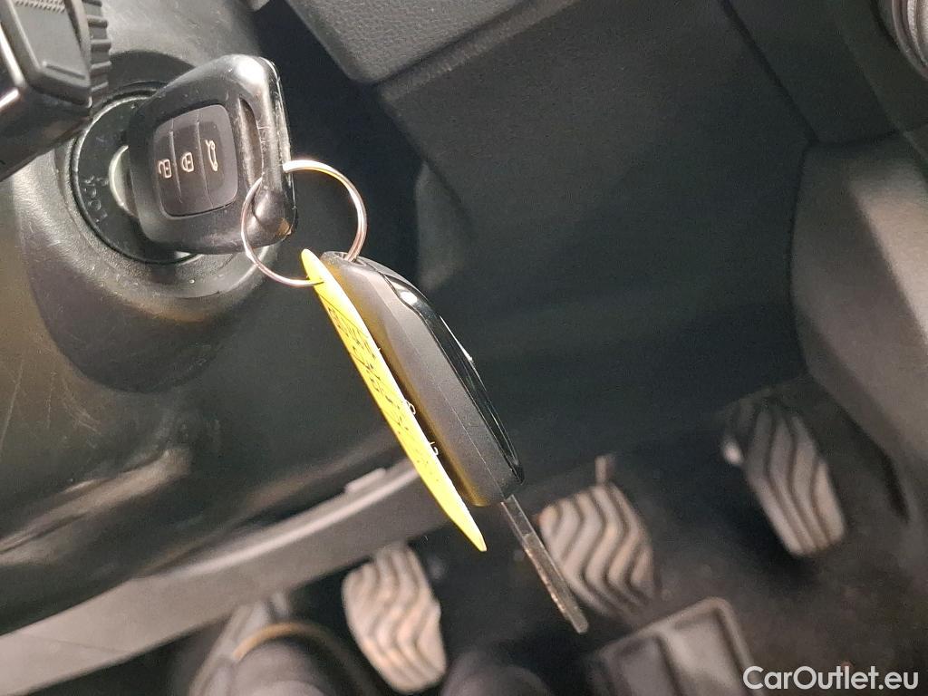 Renault  Clio  V Société Air Nav 1.0 TCe 90CV BVM6 E6d #12