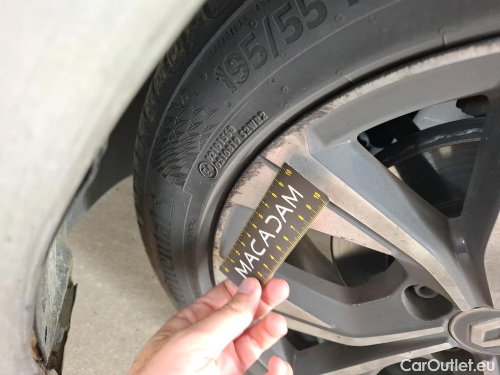  Renault  Clio  V Evolution Réversible 1.0 TCe 90 #7