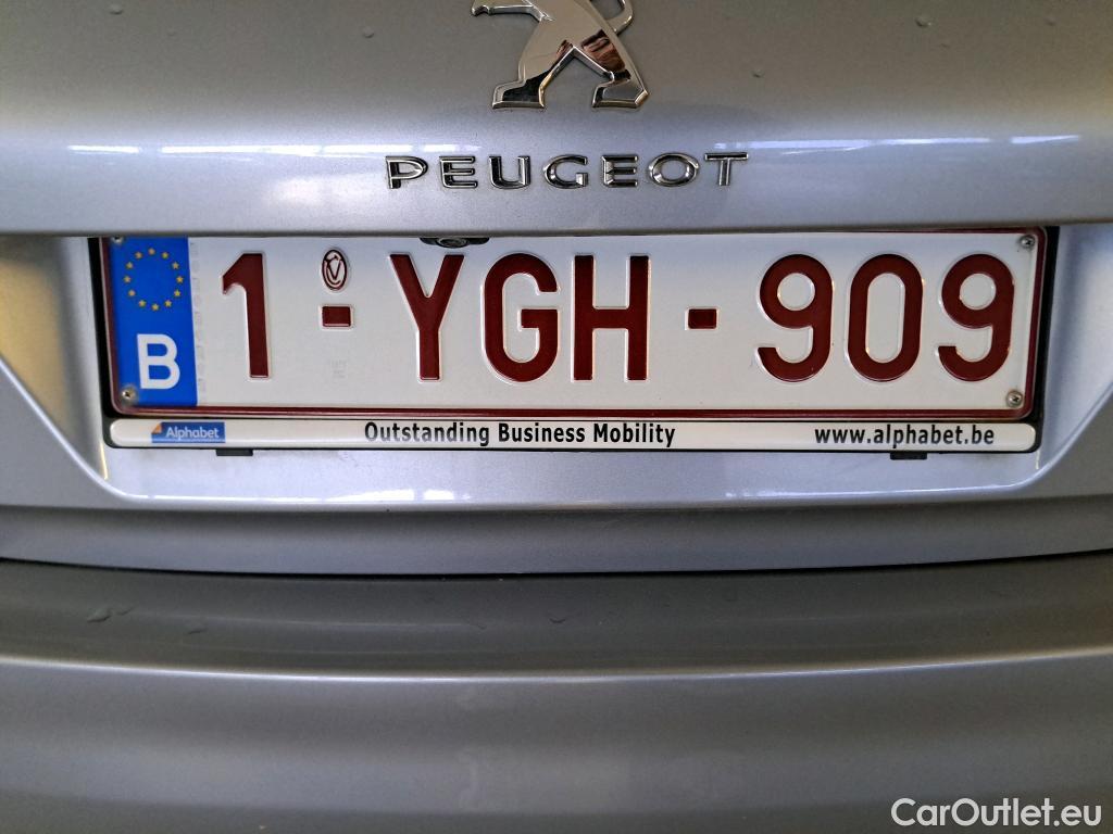 Peugeot  308 Allure 1.5BlueHDi S&S 130pk/cv 5p EAT8 Automatic Diesel  3 #7