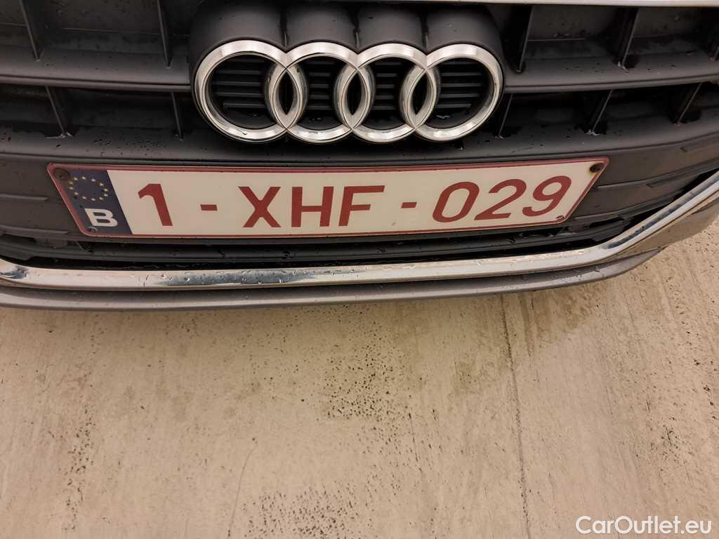 Audi  A4 Avant 35 2.0TFSi 150pk/cv 5p Manual Petrol  2 #12