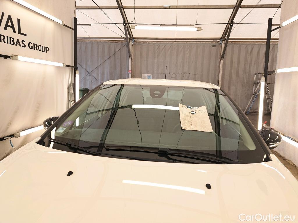  Citroen  C3  Sté Feel Nav PureTech 83 BVM  #1