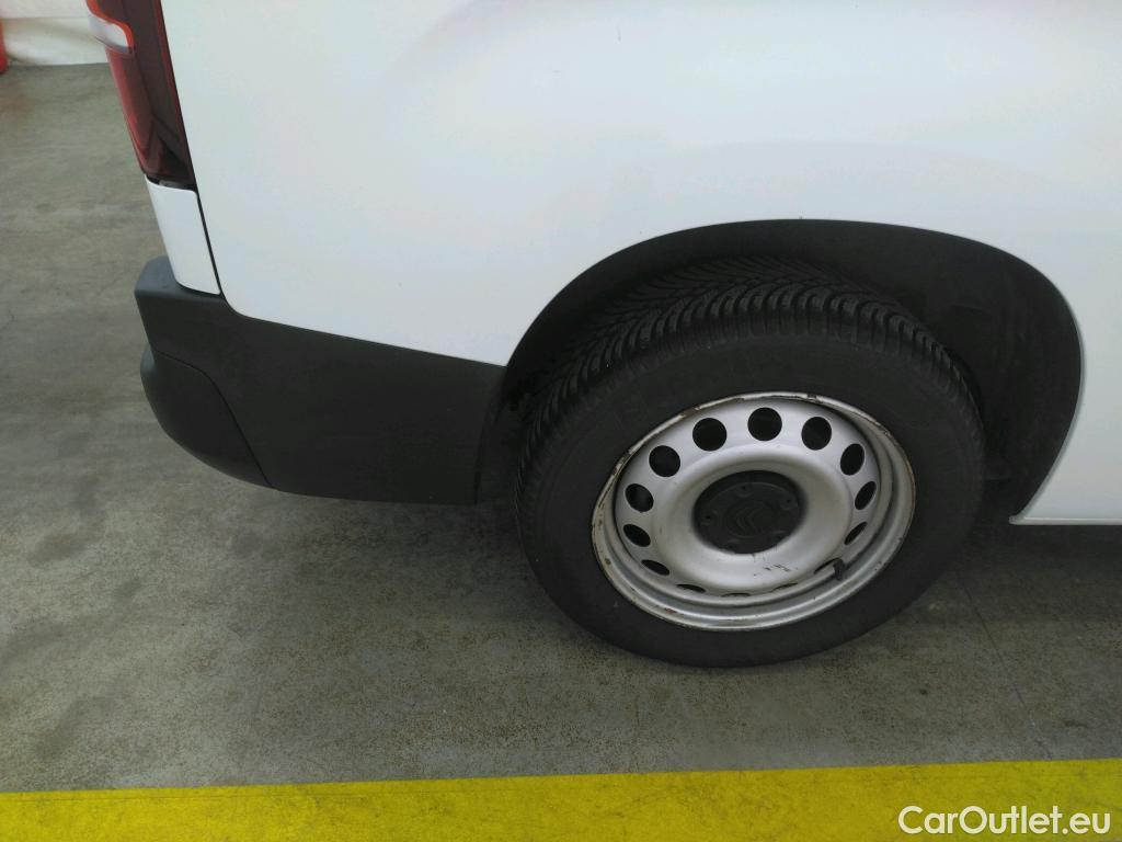  Citroen  Berlingo  Fourgon Club XL 950 1.5 BlueHDi 100CV BVM5 E6dT #48