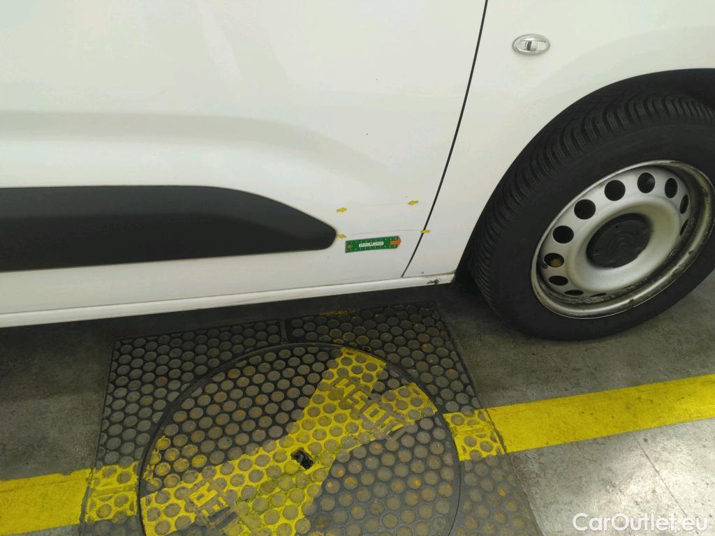  Citroen  Berlingo  Fourgon Club XL 950 1.5 BlueHDi 100CV BVM5 E6dT #57