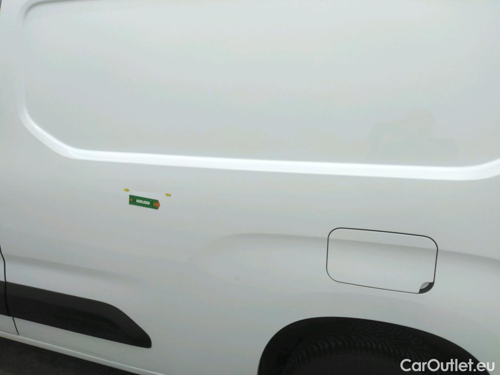  Citroen  Berlingo  Fourgon Club XL 950 1.5 BlueHDi 100CV BVM5 E6dT #5