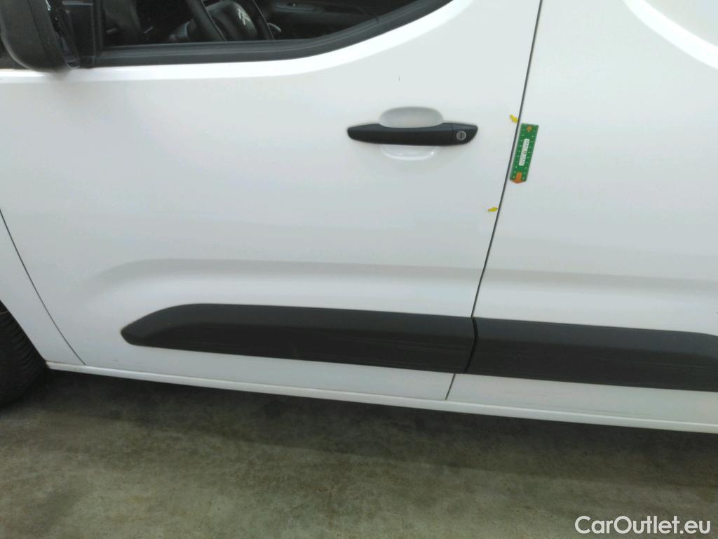  Citroen  Berlingo  Fourgon Club XL 950 1.5 BlueHDi 100CV BVM5 E6dT #68