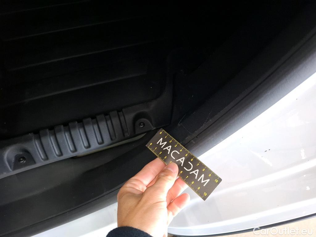  Citroen  C3  Sté Feel Nav BlueHDi 100 #13