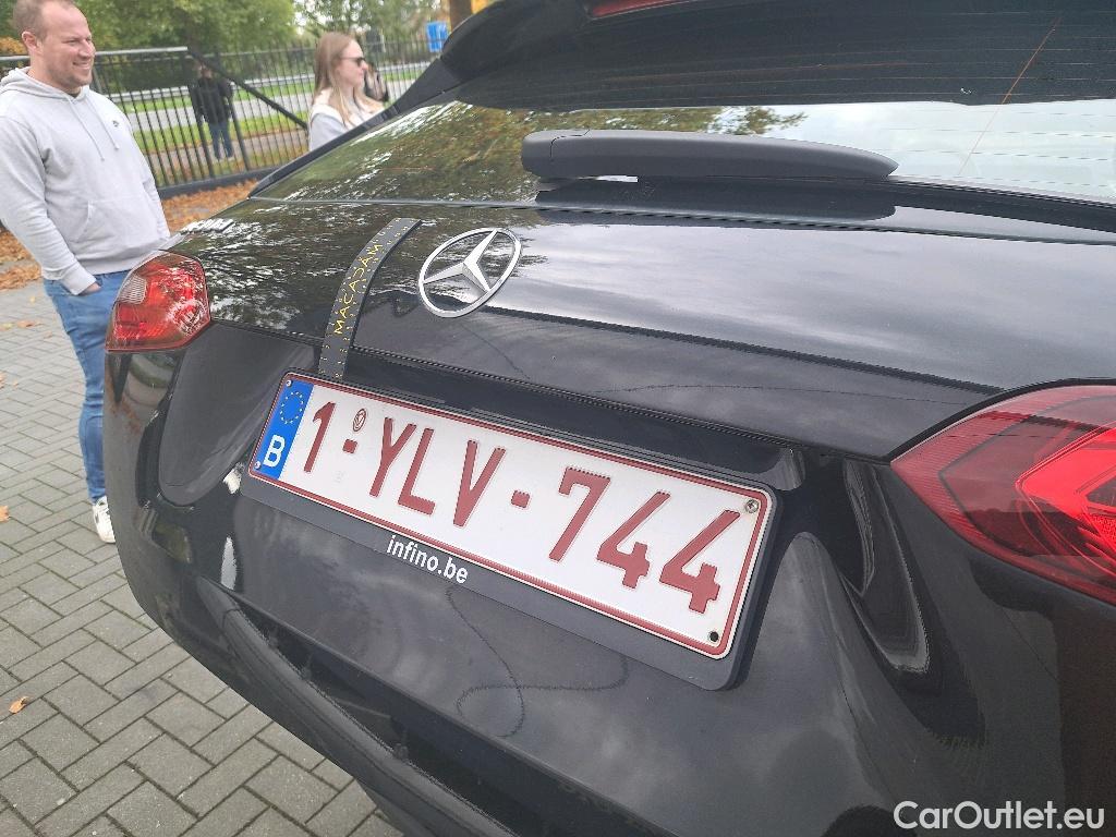 Mercedes  B-Klasse B180d Business Solution 1.5d 116pk/cv 5p Manual Diesel  4 #37