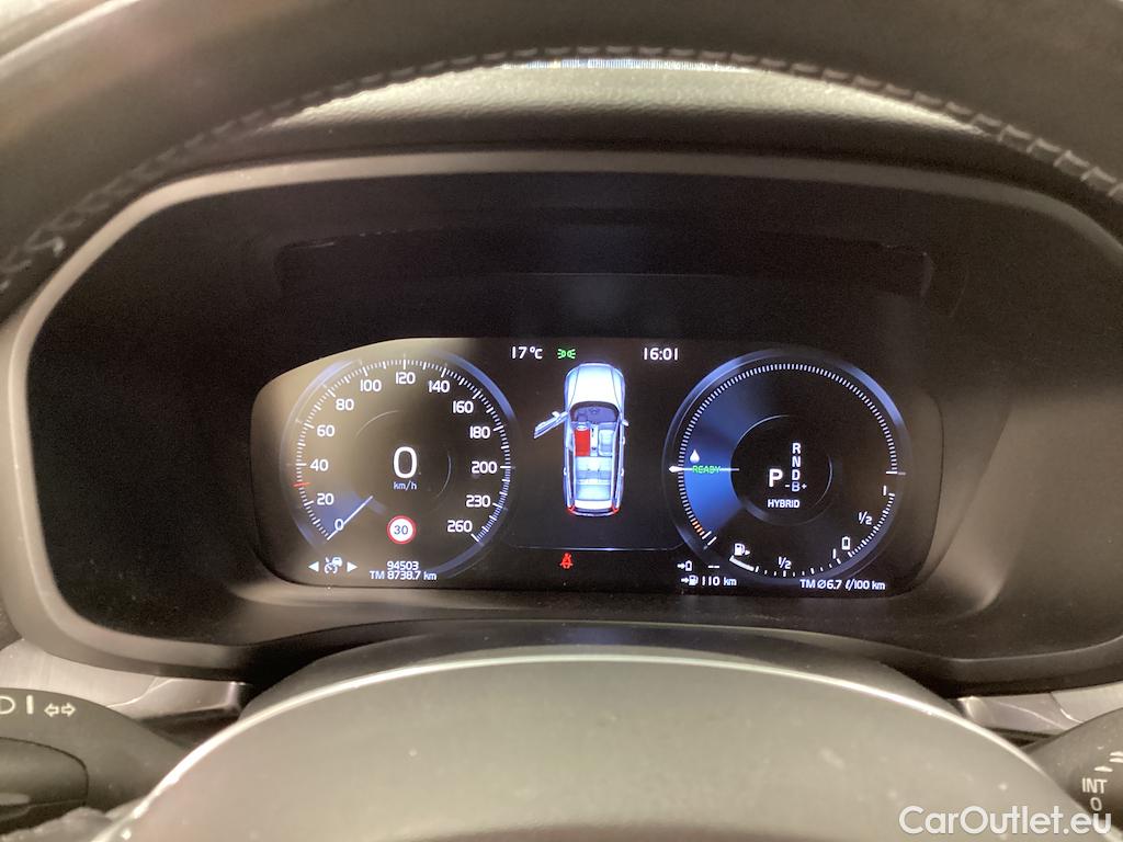 Volvo  V60 T6 AWD Momentum Advanced Edt VOC Teknik Drag #17