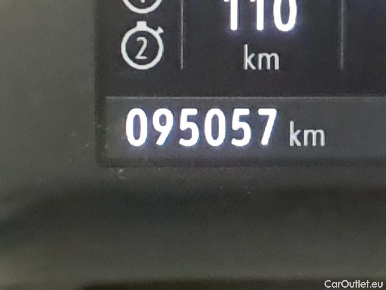 Opel   Grandland X X 1.5 D Start/Stop Business Innovation Manual Diesel  28 #16