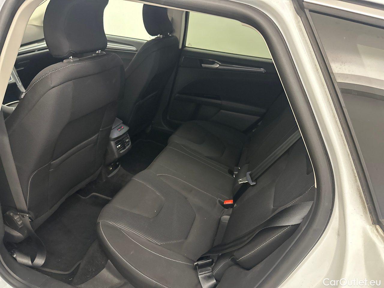 Ford  Mondeo Turnier 2.0 EcoBlue Aut. Titanium Automatic Diesel  27 #9