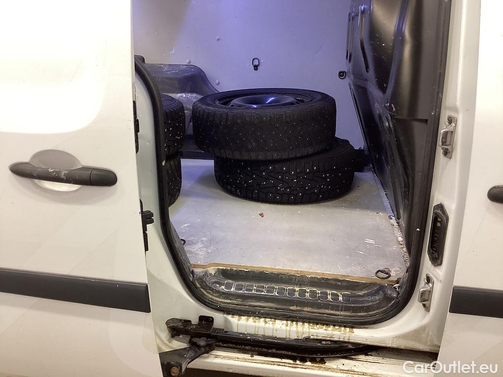 Renault  Kangoo Express 1.5 dCi 80 Drag Värmare #9