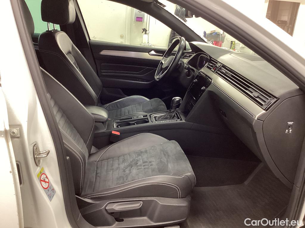 Volkswagen  Passat TDI 200 4M SC Executive R-Line Drag Värmare #12