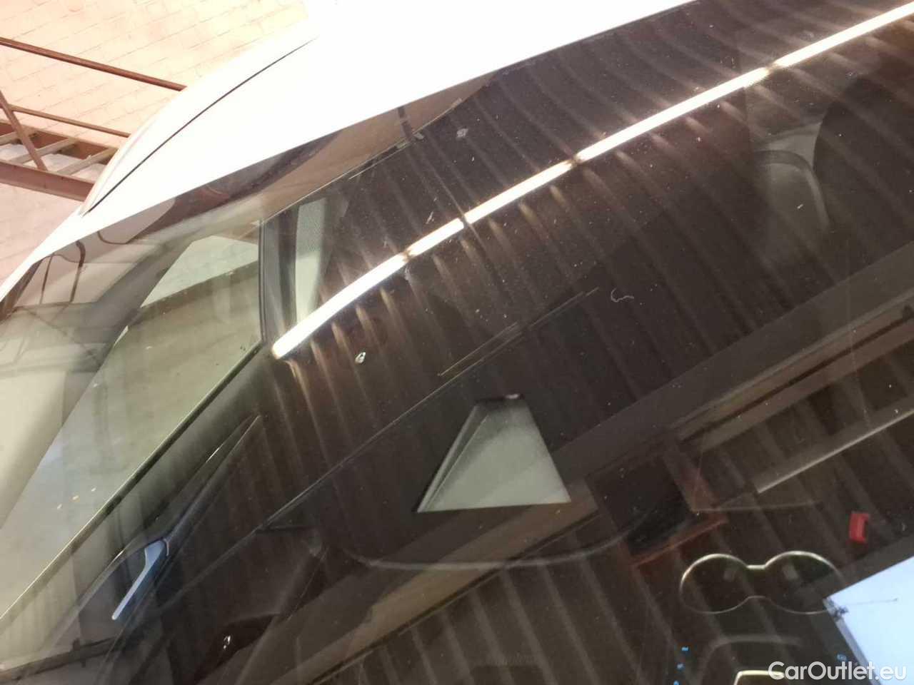 Ford  Mondeo Turnier 2.0 EcoBlue Aut. Titanium Automatic Diesel  27 #20