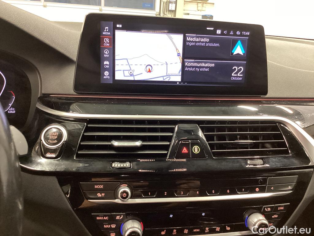 Bmw  Serie 5 520d Touring Sport Line Drag HiFi #9
