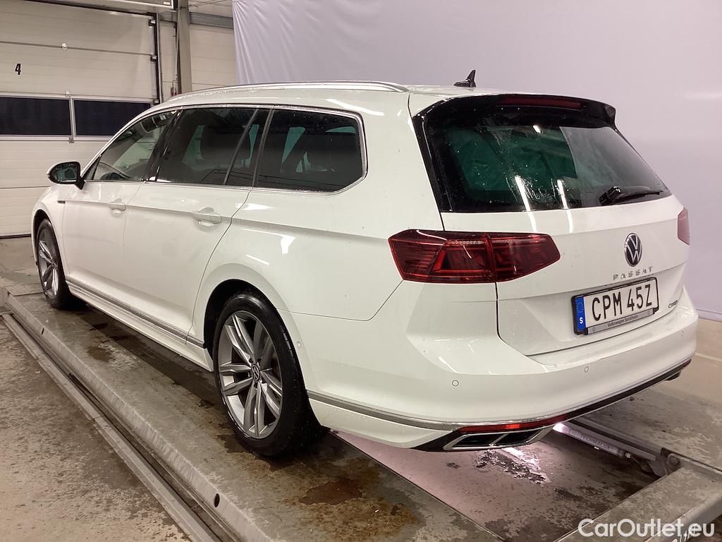 Volkswagen  Passat TDI 200 4M SC Executive R-Line Drag Värmare #4