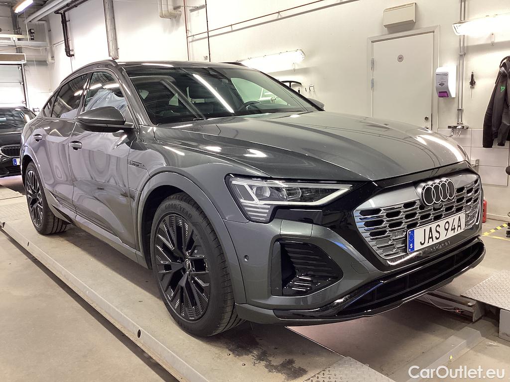 Audi  Q8 portback 55 e-tron quattro S-Line Selection Pano Drag #2