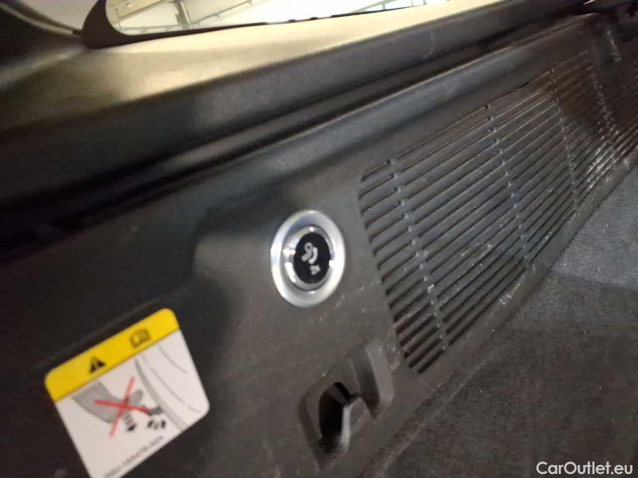 Ford  Mondeo Turnier 2.0 EcoBlue Aut. Titanium Automatic Diesel  27 #23