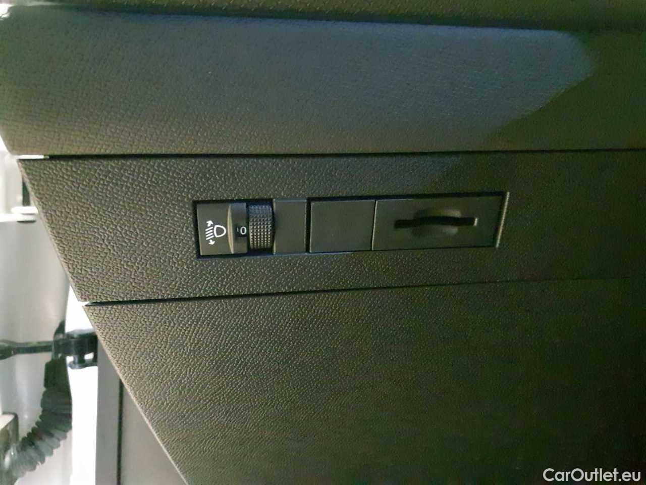 Opel  Astra 1.5 D Edition - Manual Diesel  29 #17