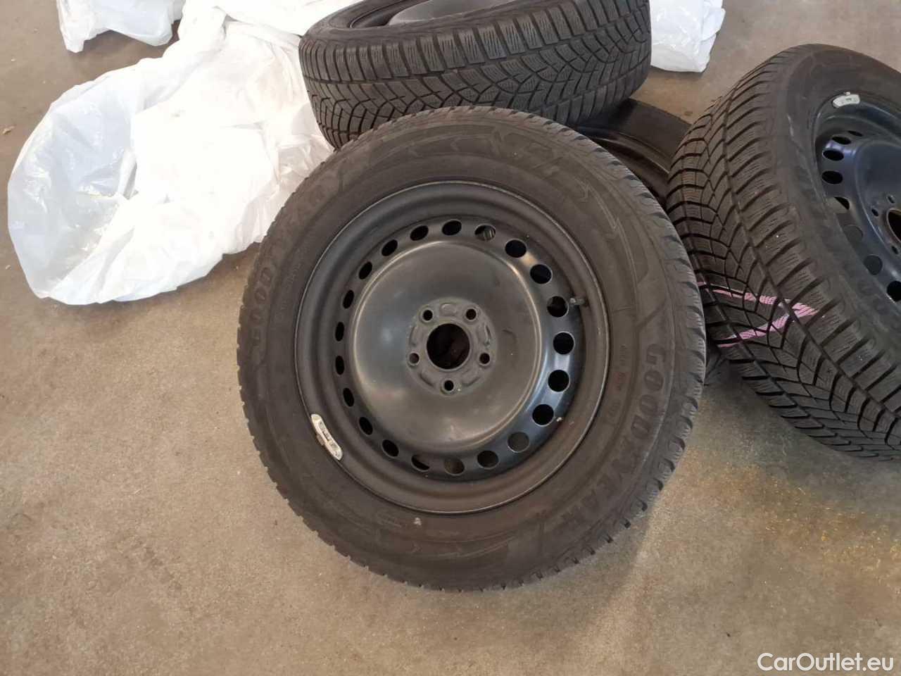 Ford  Mondeo Turnier 2.0 EcoBlue Aut. Titanium Automatic Diesel  27 #24