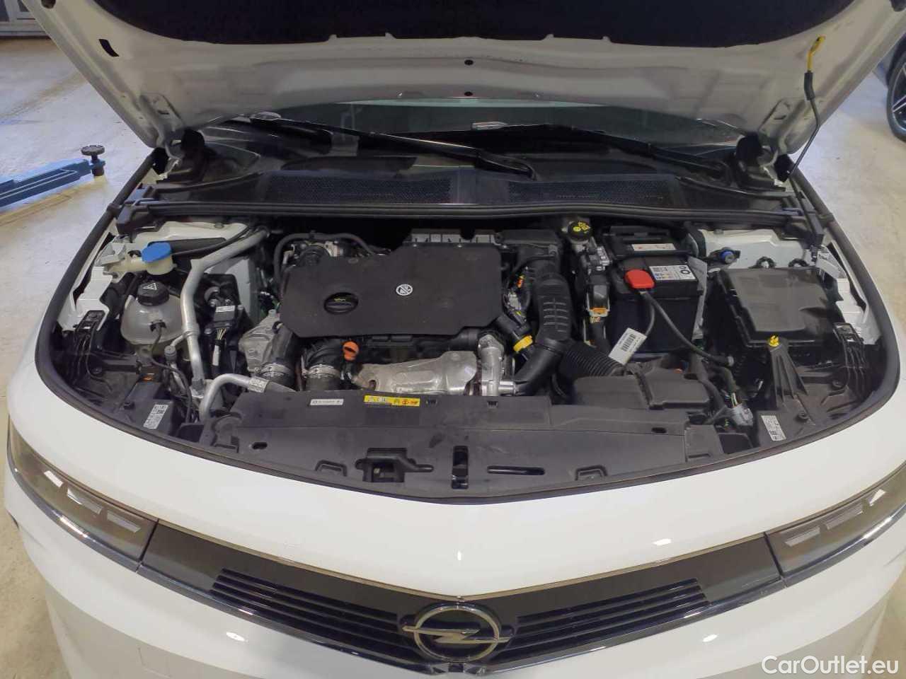 Opel  Astra 1.5 D Edition - Manual Diesel  29 #18