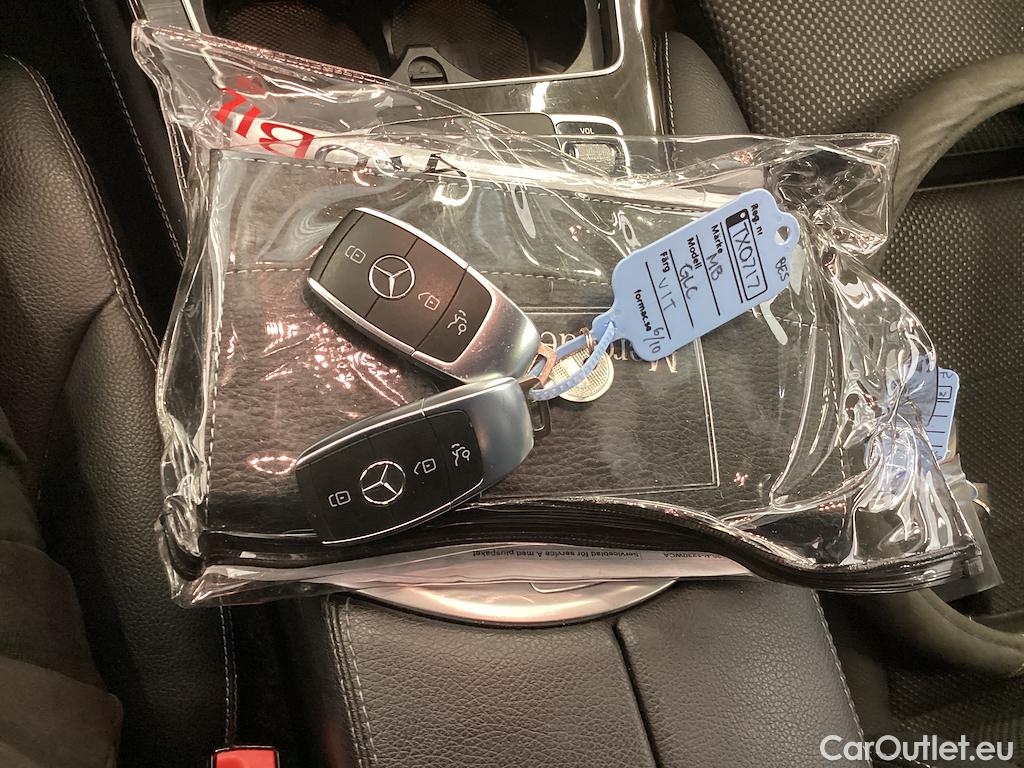 Mercedes  GLC 200 d 4MATIC SE-Editon Drag Vinterpkt #17