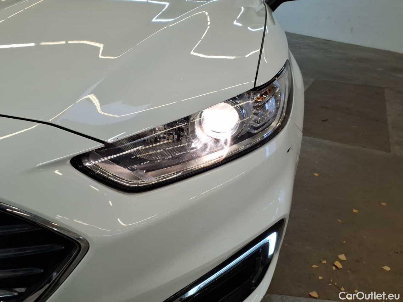 Ford  Mondeo Turnier 2.0 EcoBlue Aut. Titanium Automatic Diesel  27 #19