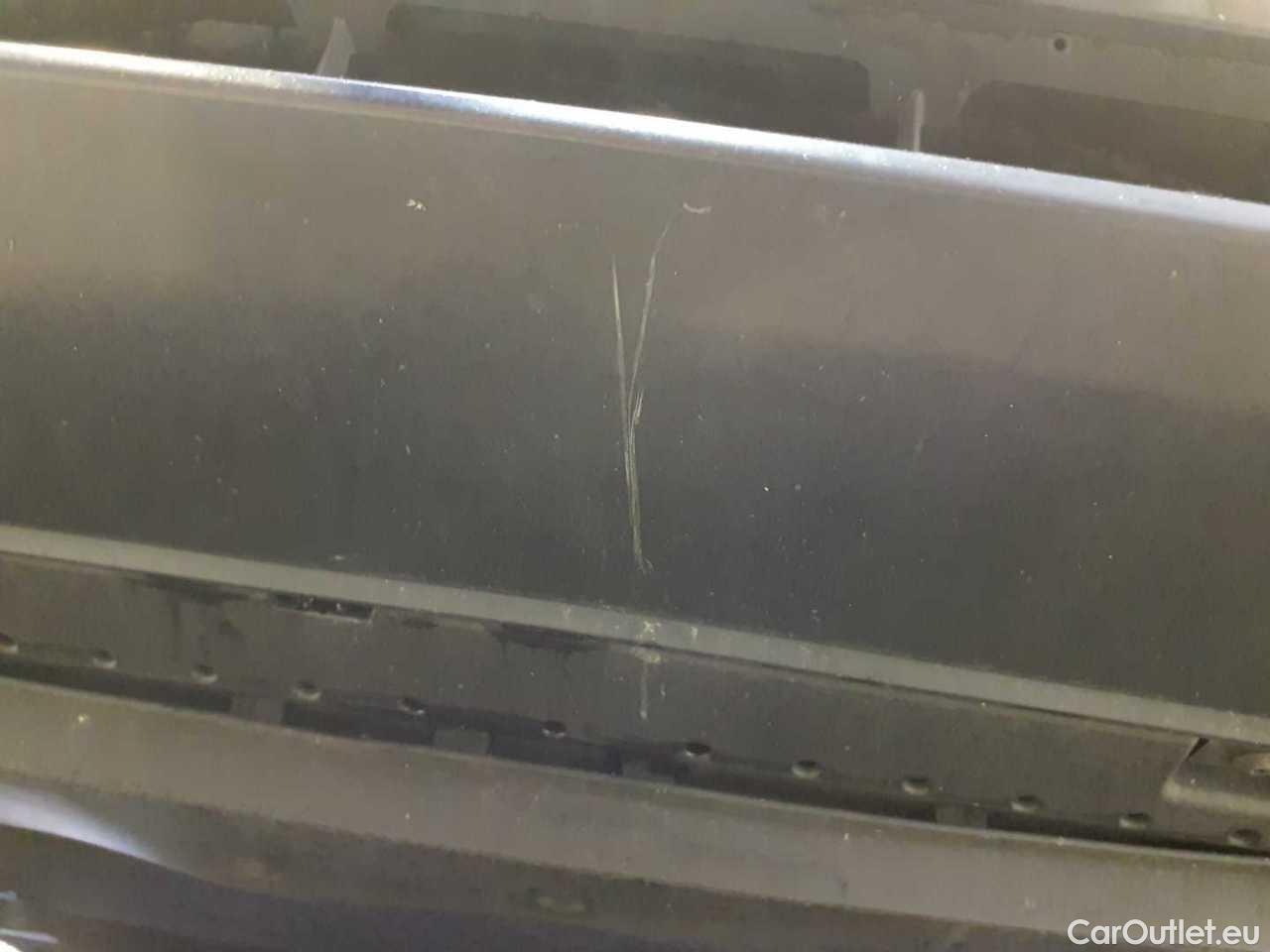 Audi  A6 40 TDI quattro S tronic sport Automatic Diesel/Electric  43 #25