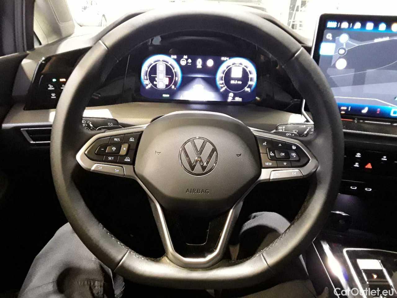 Volkswagen  Golf  1.5 eTSI OPF DSG Style Automatic Petrol/Electric  45 #14