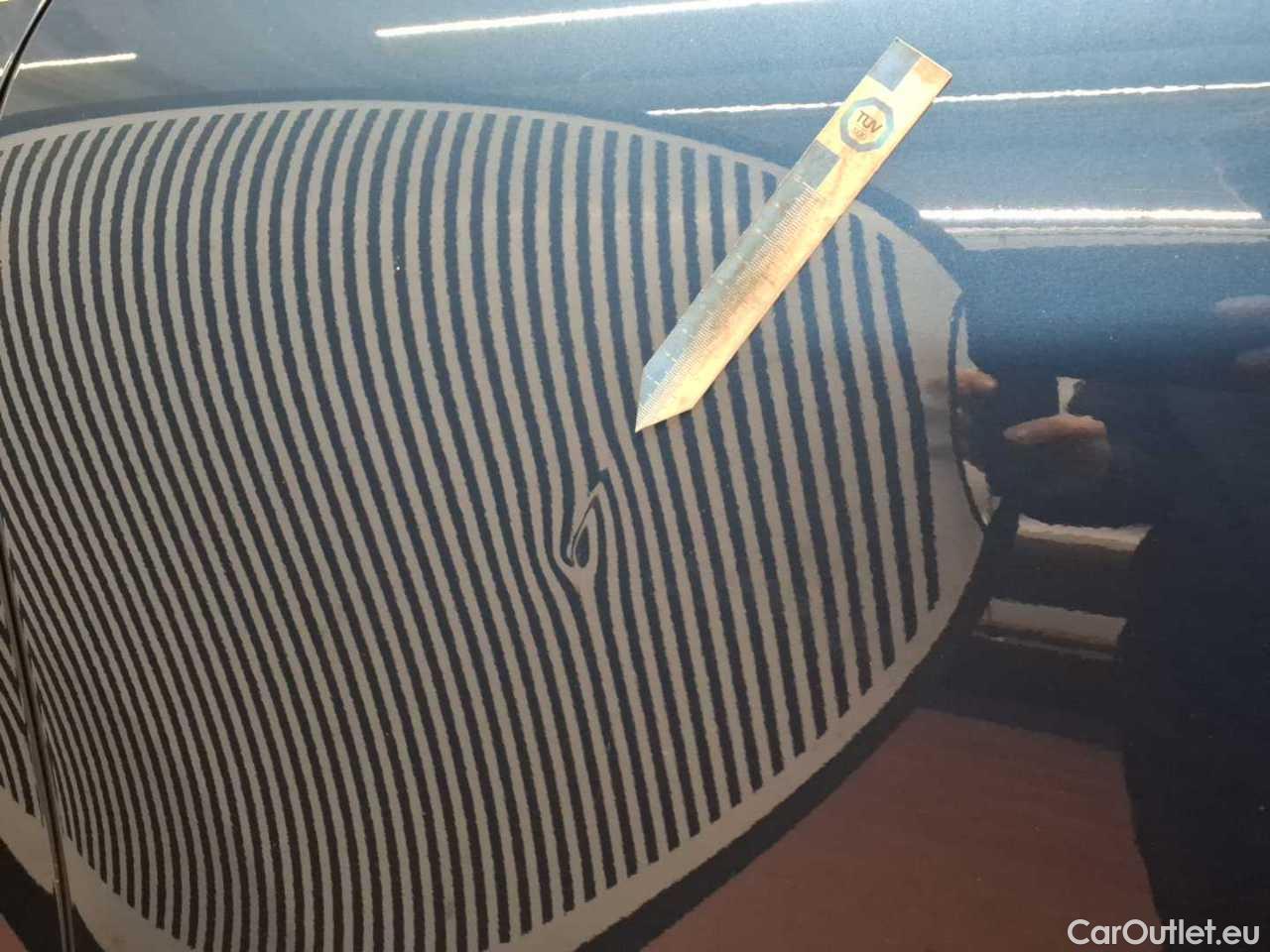 Mercedes  GLB 220 d 4Matic 8G-DCT AMG Line Automatic Diesel  39 #53