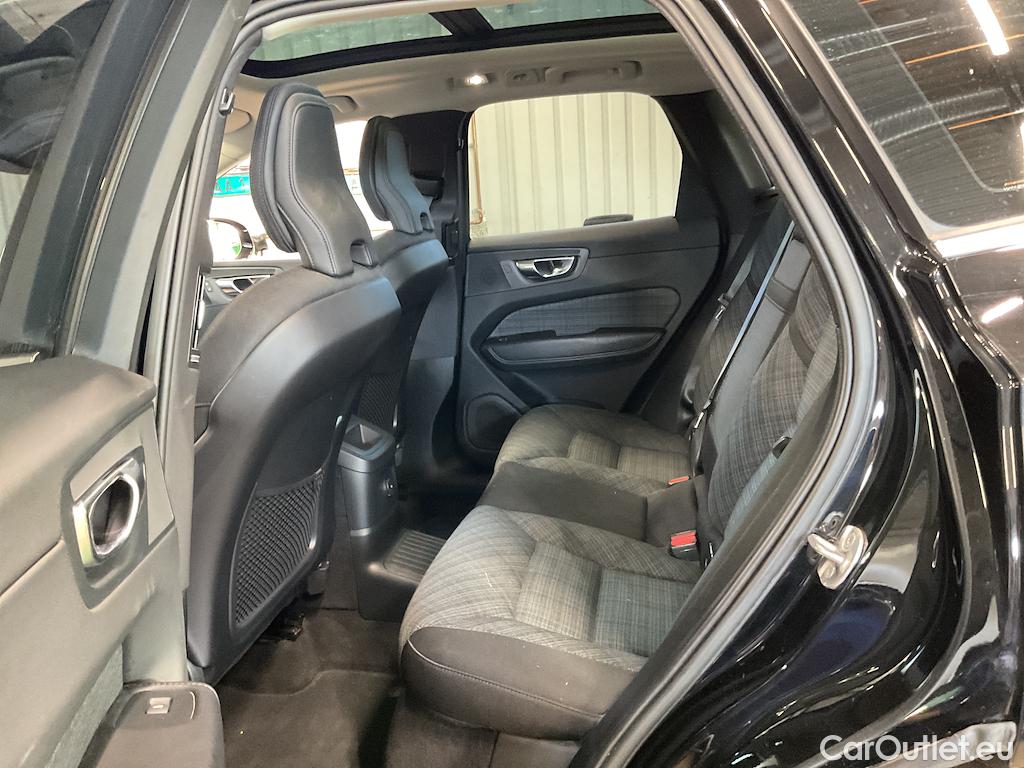 Volvo  XC60 T6 Recharge 350 AWD Core Edt VOC Panorama #8