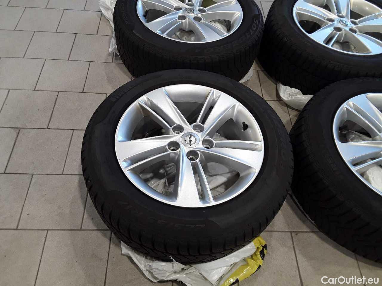 Opel  Insignia SPORTS Tourer 2.0 Diesel Business Manual Diesel  32 #16