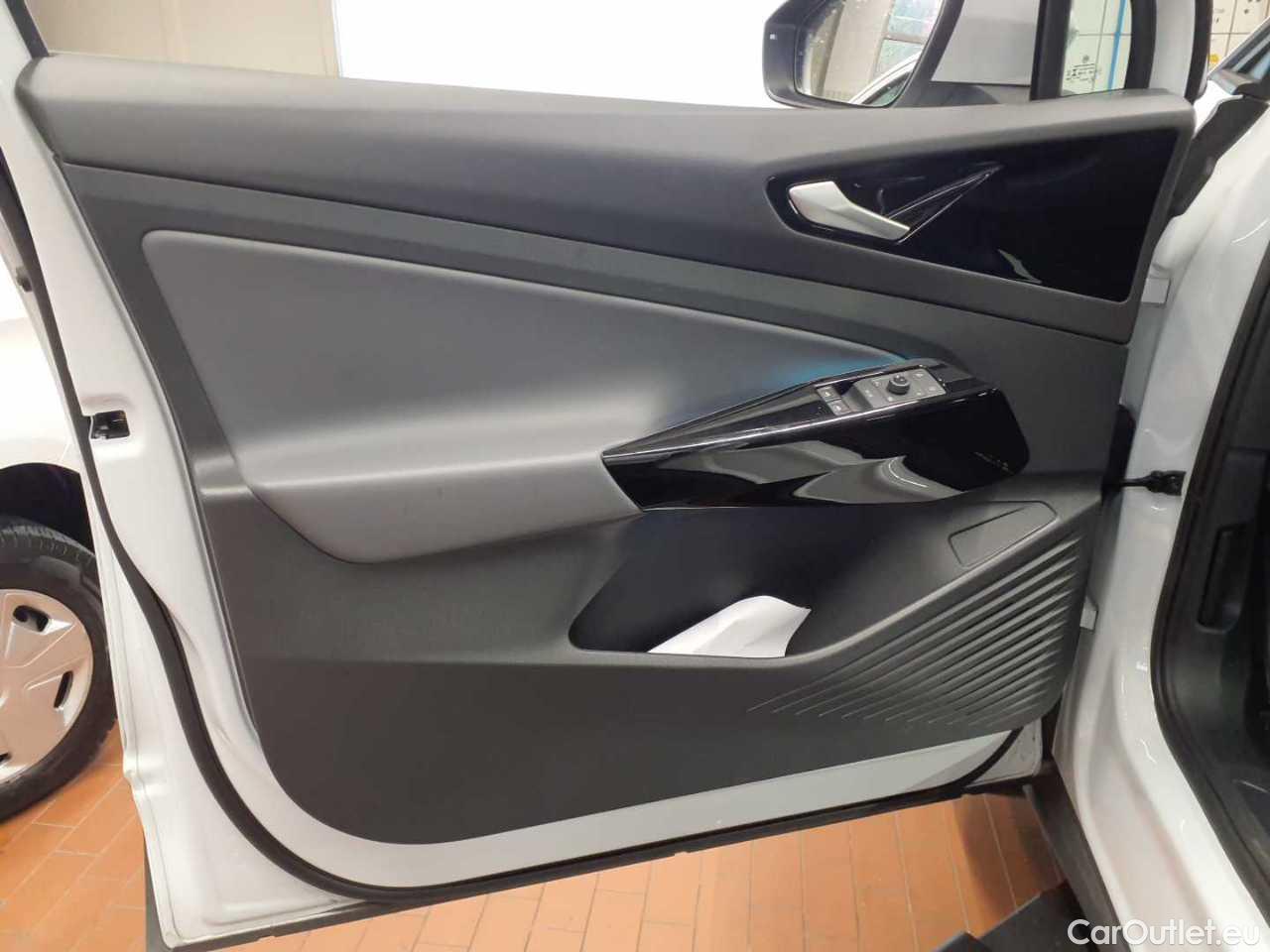 Volkswagen  ID.4 Performance Upgrade Pro Automatic Electric  36 #21