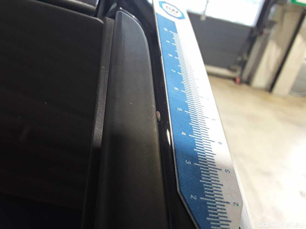 Audi  A6 Avant 40 TDI S tronic sport Automatic Diesel/Electric  33 #43