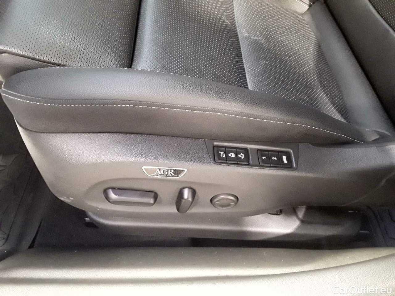 Opel  Insignia SPORTS Tourer 2.0 Diesel Business Manual Diesel  32 #15