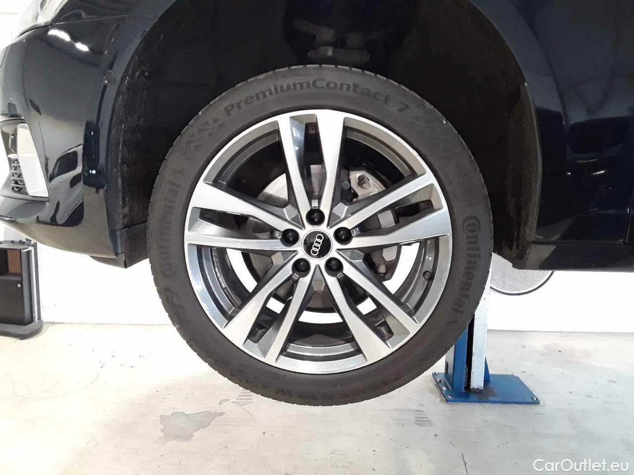 Audi  A6 Avant 40 TDI S tronic sport Automatic Diesel/Electric  33 #36