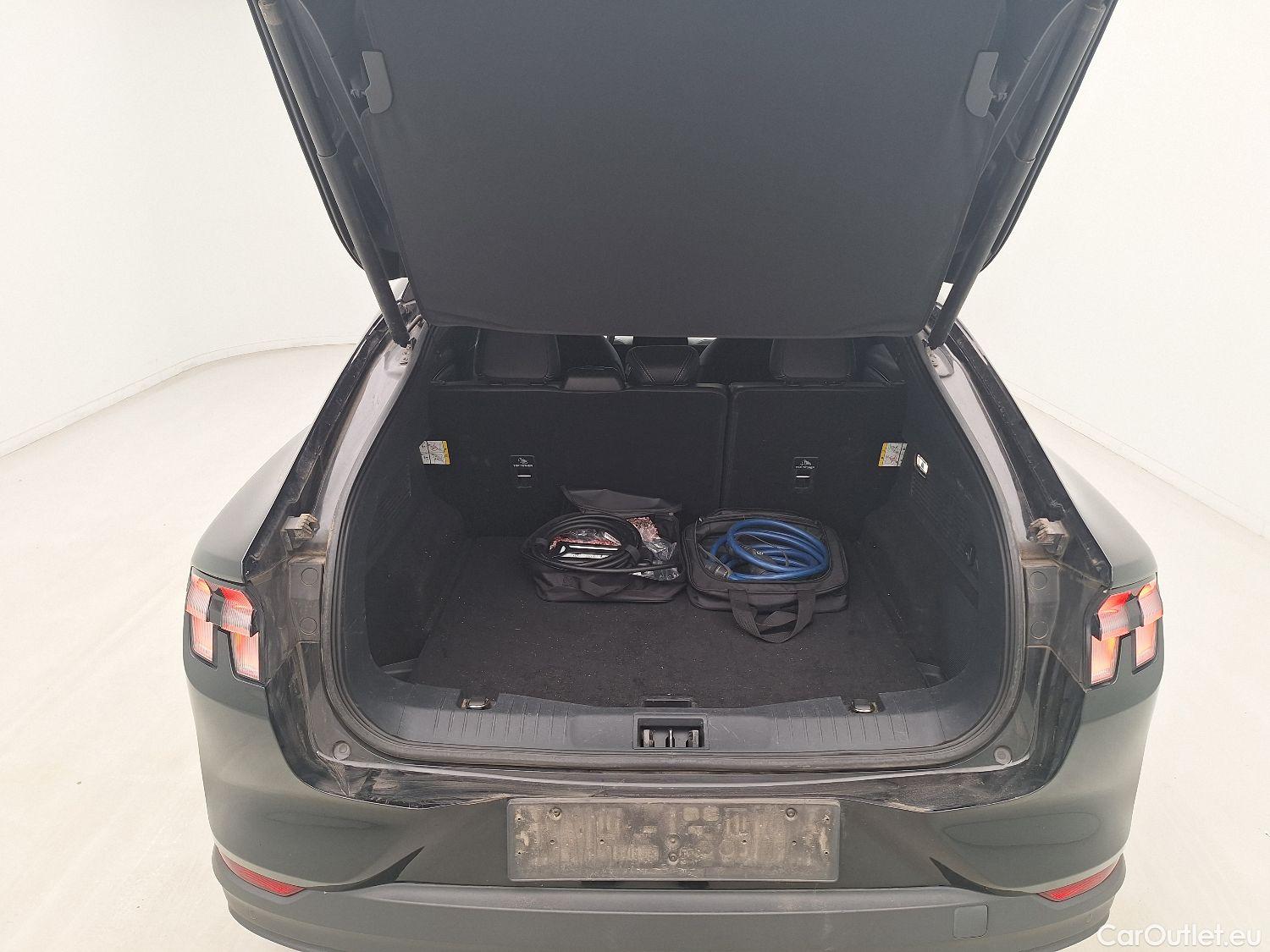 Ford  Mustang Ford,  '20 BEV, Ford  Mach-E 76kWh 190kW Standard Range RWD #7