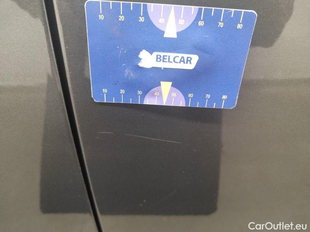 Peugeot  2008 Peugeot  1.2 Puretech 61kW S&S Active 5d #48