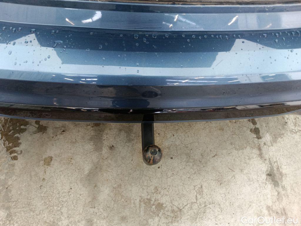 Ford  Kuga Ford  2.5i PHEV Aut. 165kW ST-Line X 5d #17