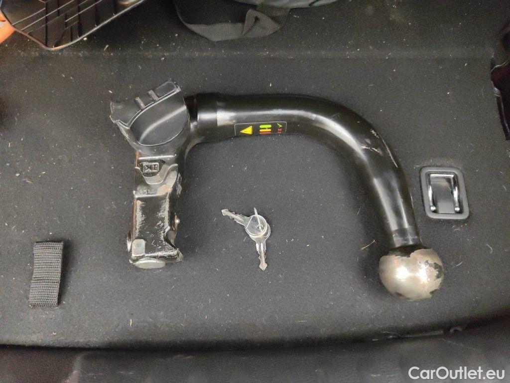 KIA  XCeed KIA  1.6 GDi PHEV DCT Sense 5d #15