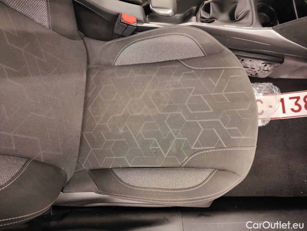 Peugeot  2008 Peugeot  1.2 Puretech 61kW S&S Active 5d #52