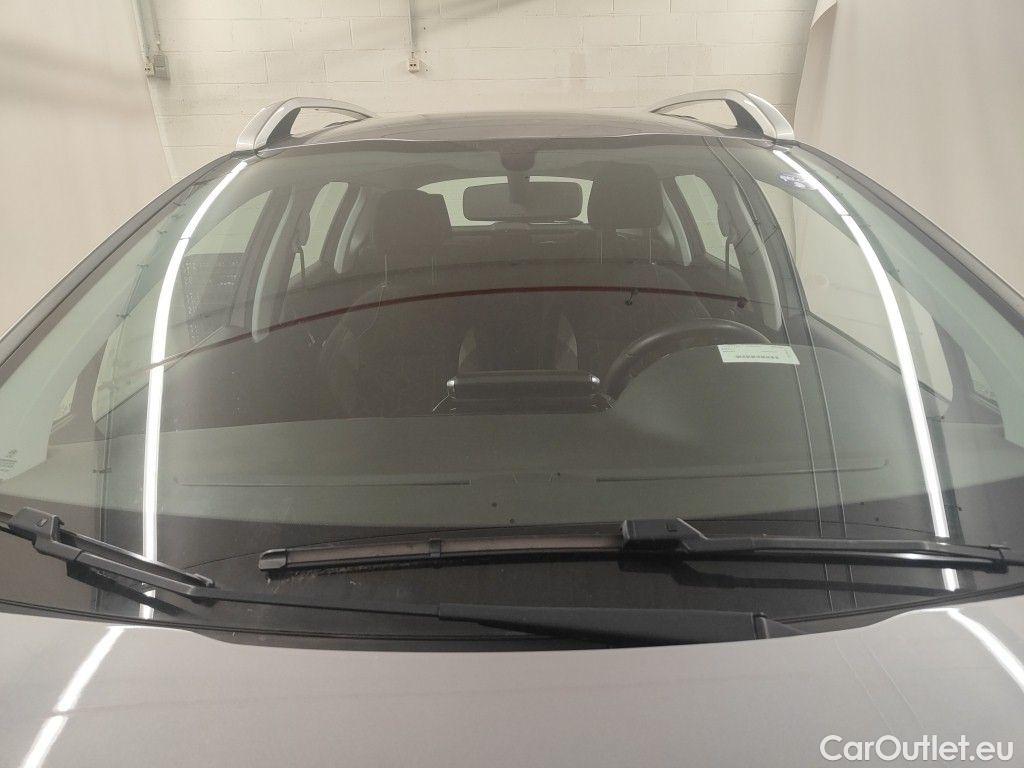 Peugeot  2008 Peugeot  1.2 Puretech 61kW S&S Active 5d #17