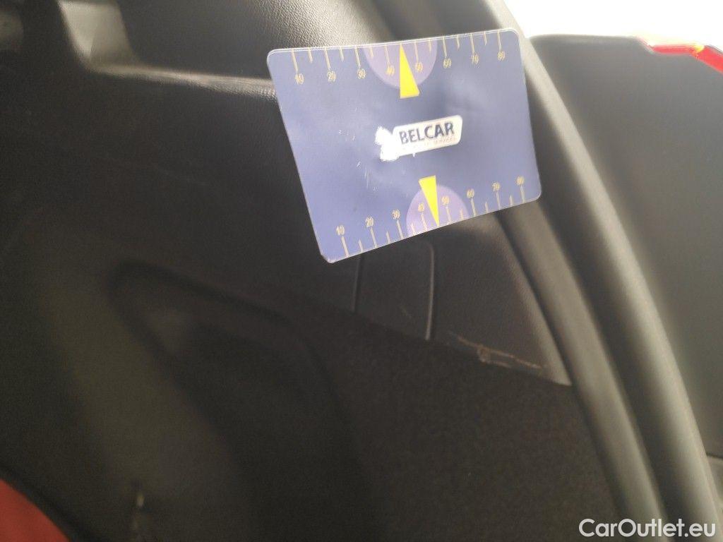 Peugeot  2008 Peugeot  1.2 Puretech 61kW S&S Active 5d #58