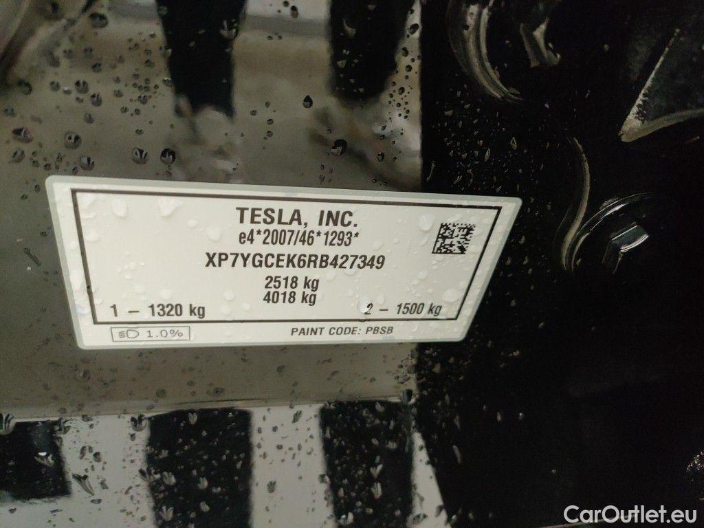Tesla  Model Y Tesla  Long Range Dual Motor AWD 5d #18