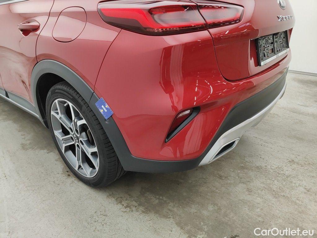 KIA  XCeed KIA  1.6 GDi PHEV DCT Sense 5d #42