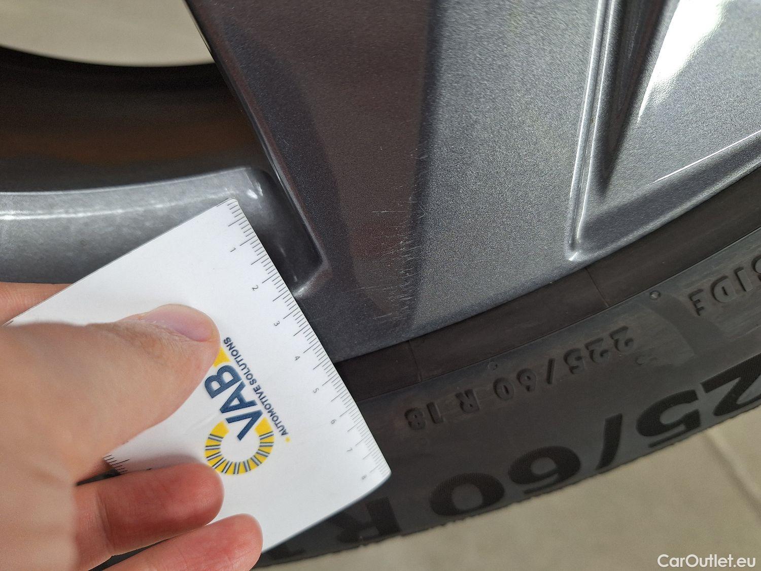 Ford  Mustang Ford,  '20 BEV, Ford  Mach-E 76kWh 190kW Standard Range RWD #2