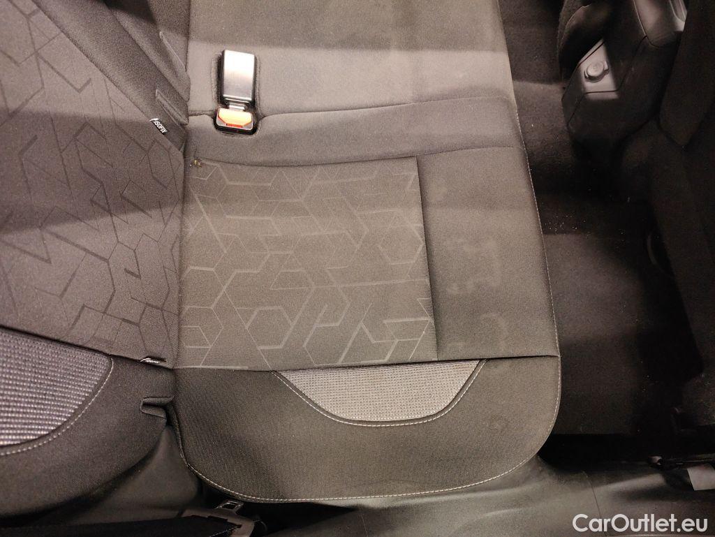 Peugeot  2008 Peugeot  1.2 Puretech 61kW S&S Active 5d #53